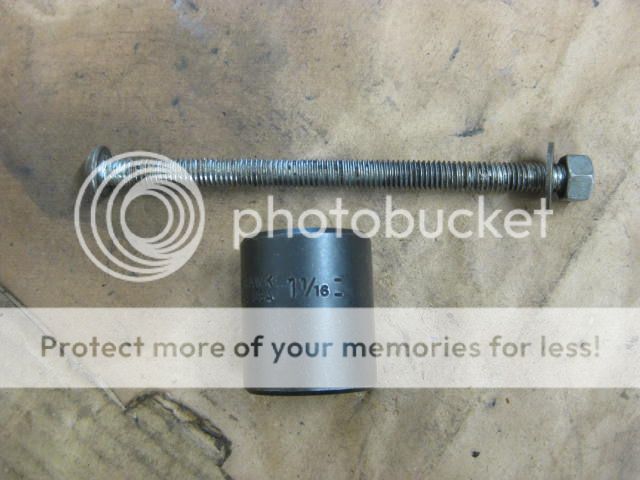 [Linked Image from i1321.photobucket.com]