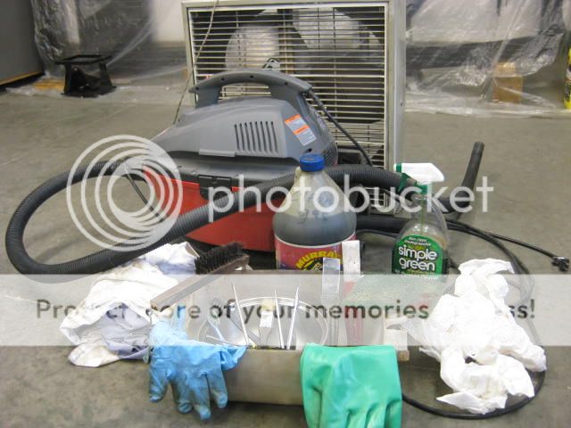 [Linked Image from i1321.photobucket.com]