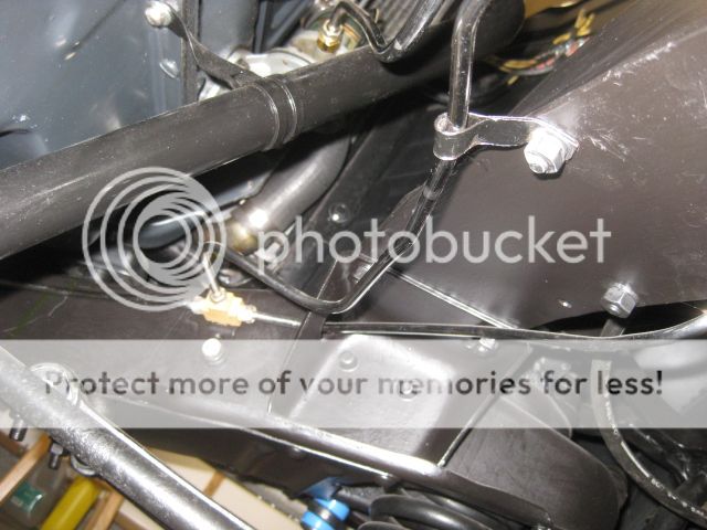 [Linked Image from i1321.photobucket.com]