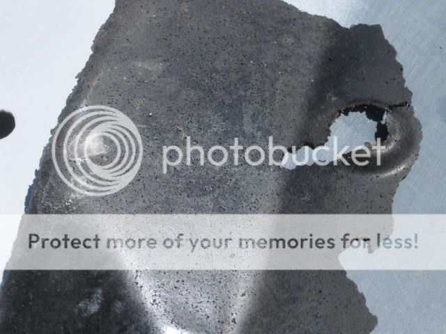 [Linked Image from i1321.photobucket.com]