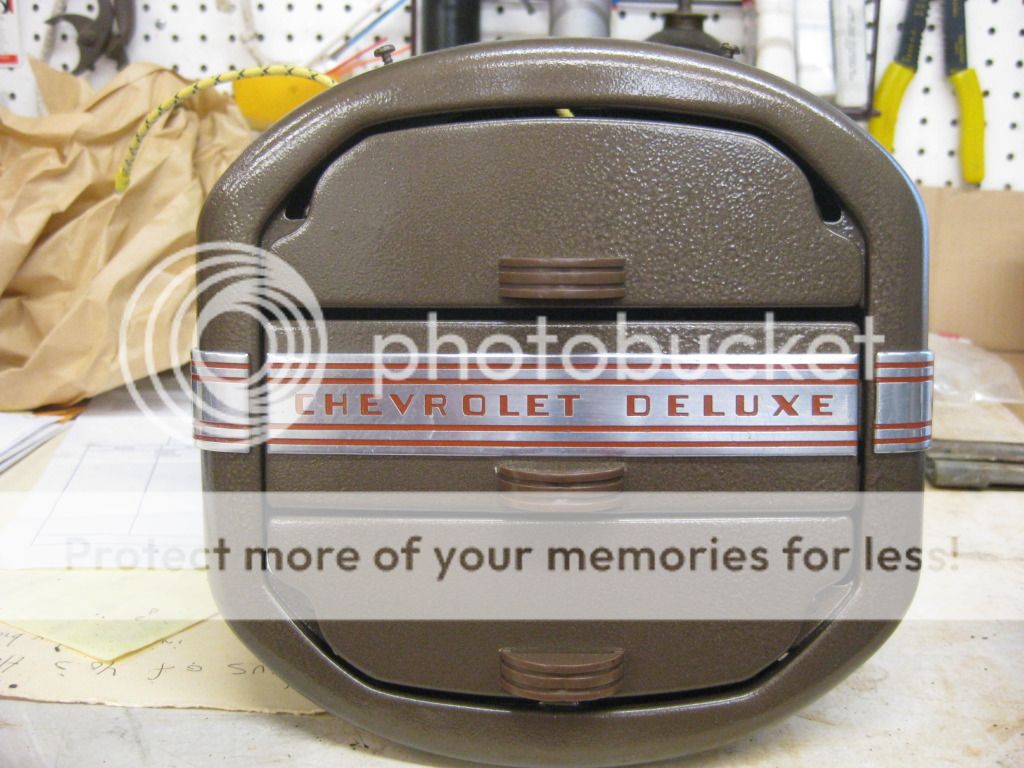 [Linked Image from i1321.photobucket.com]
